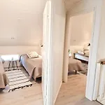 Kaepylinna B - 9 Hloe, Himos Laensihuippu Ski-inout