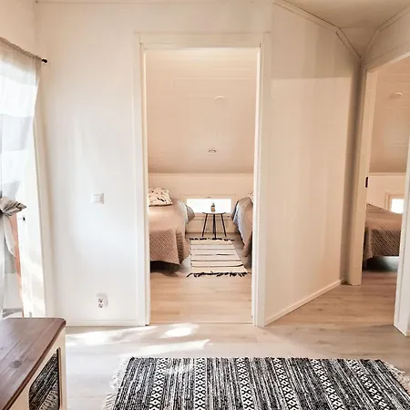Kaepylinna B - 9 Hloe, Himos Laensihuippu Ski-inout Villa Jämsä