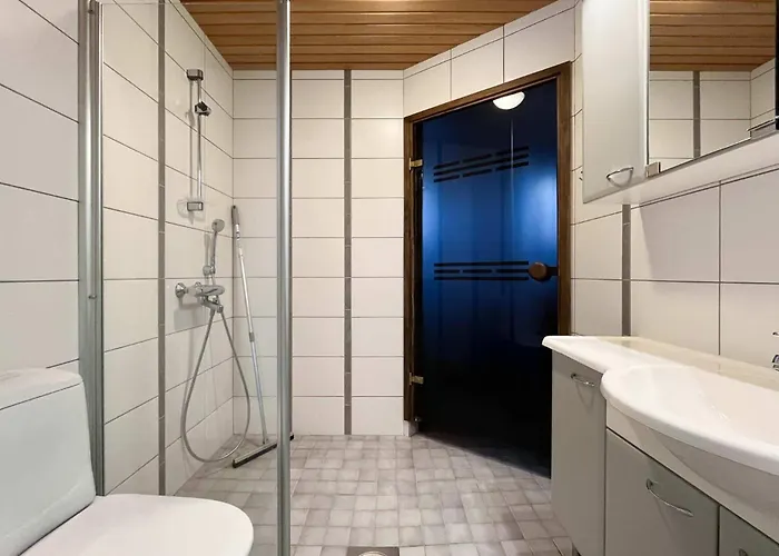 Kaepylinna B - 9 Hloe, Himos Laensihuippu Ski-inout *